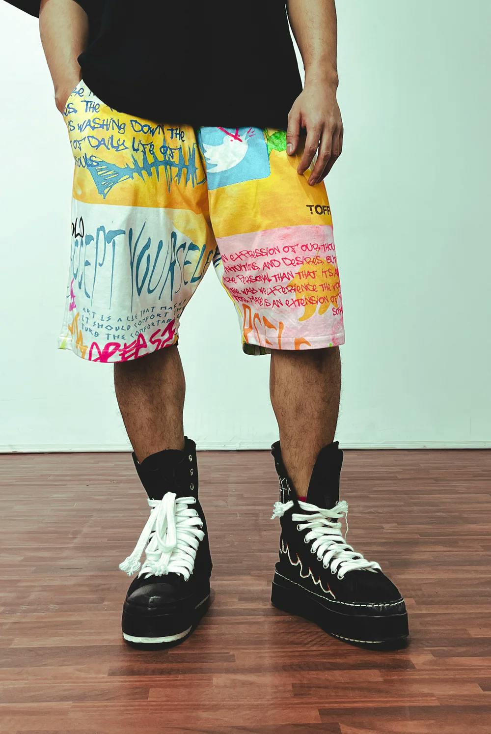 Graffiti White Shorts, a product by TOFFLE