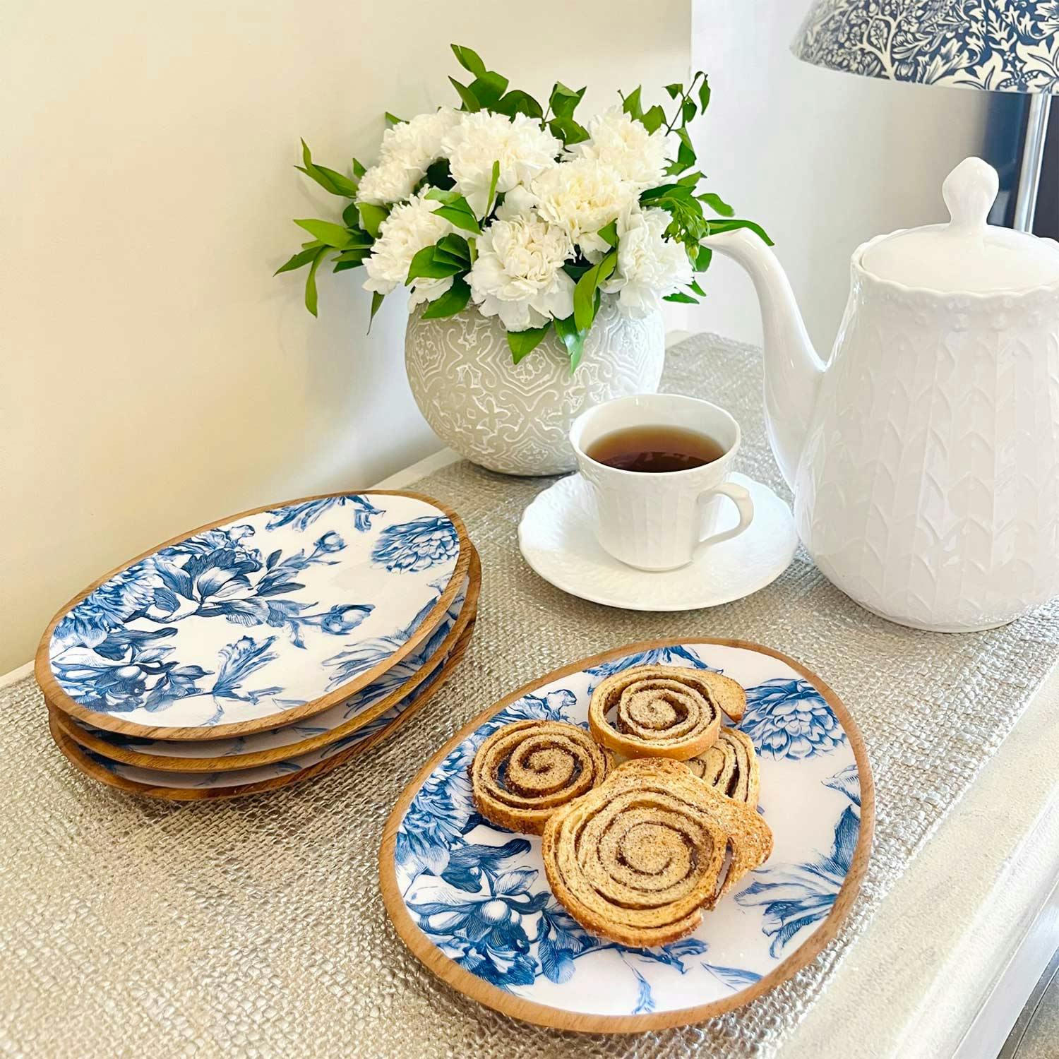 Mini Oval Plates, Set of 4 - Brittany Blanc, a product by Faaya Gifting