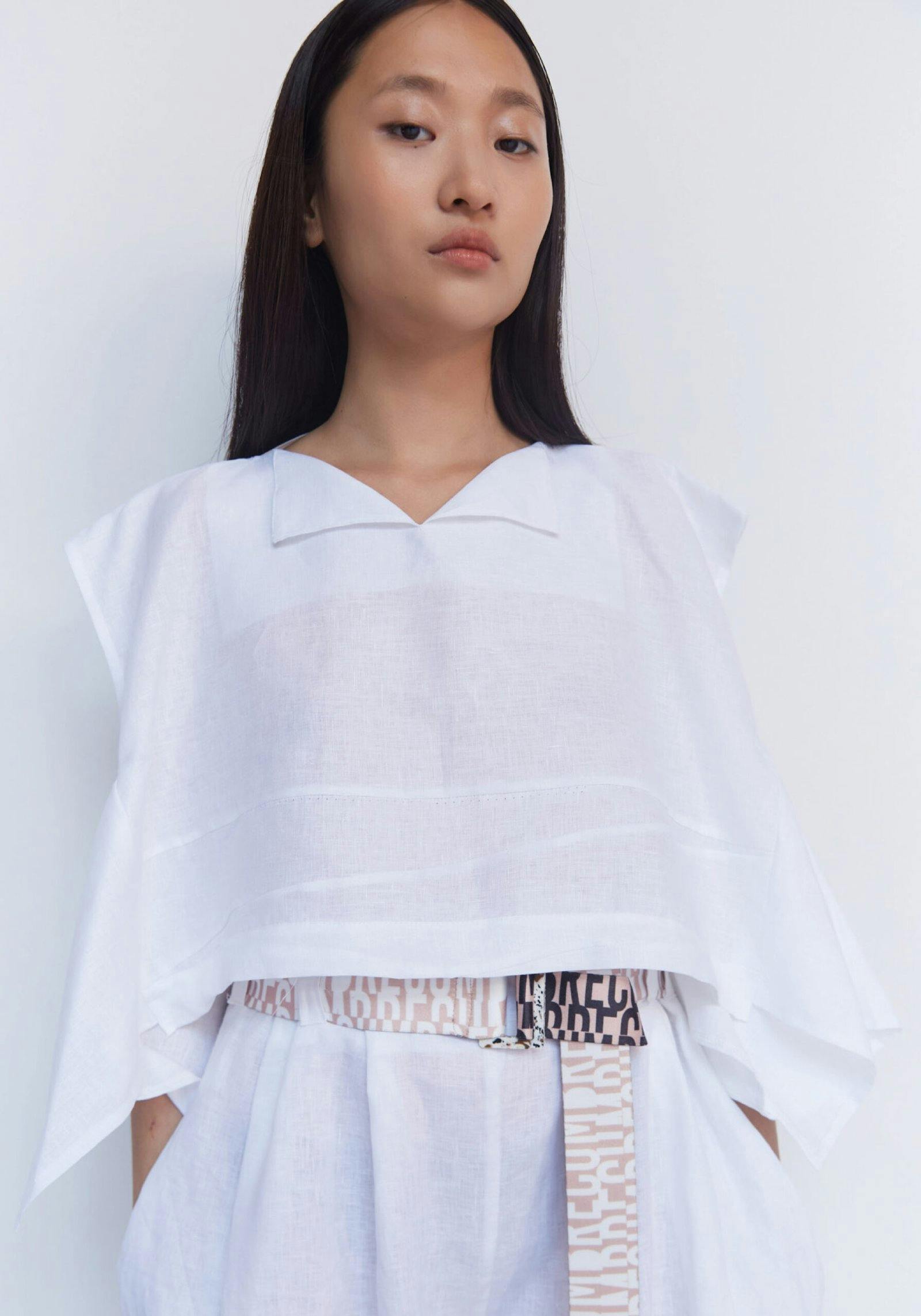 White Top: Item 007 White, a product by Studio cumbre