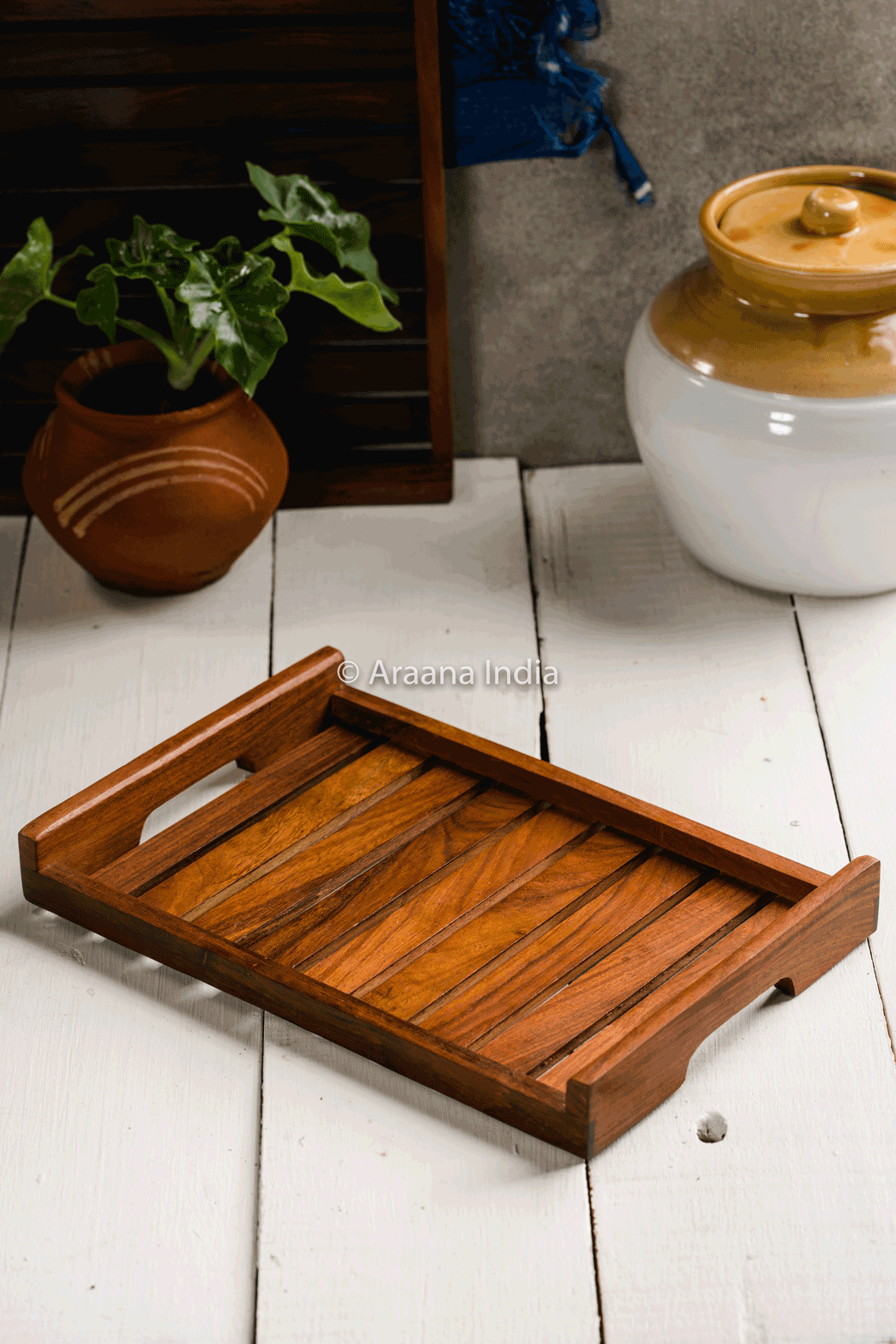 Dhaari - Striped wooden serving tray, a product by Araana Homes