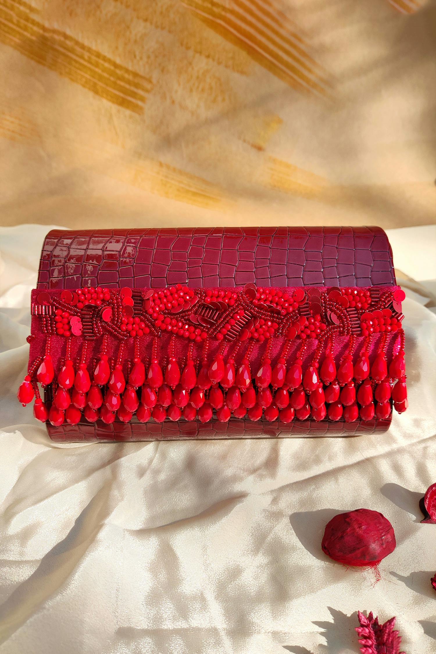 NOORIE Red Clutch, a product by Clutcheeet