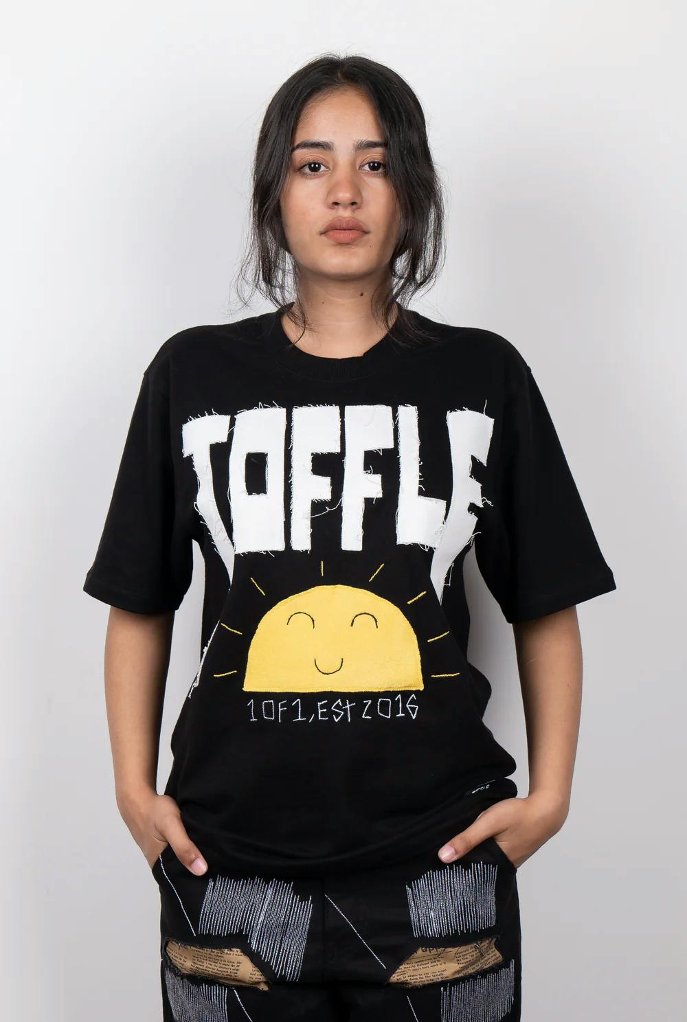 Dawn Black T-shirt, a product by TOFFLE