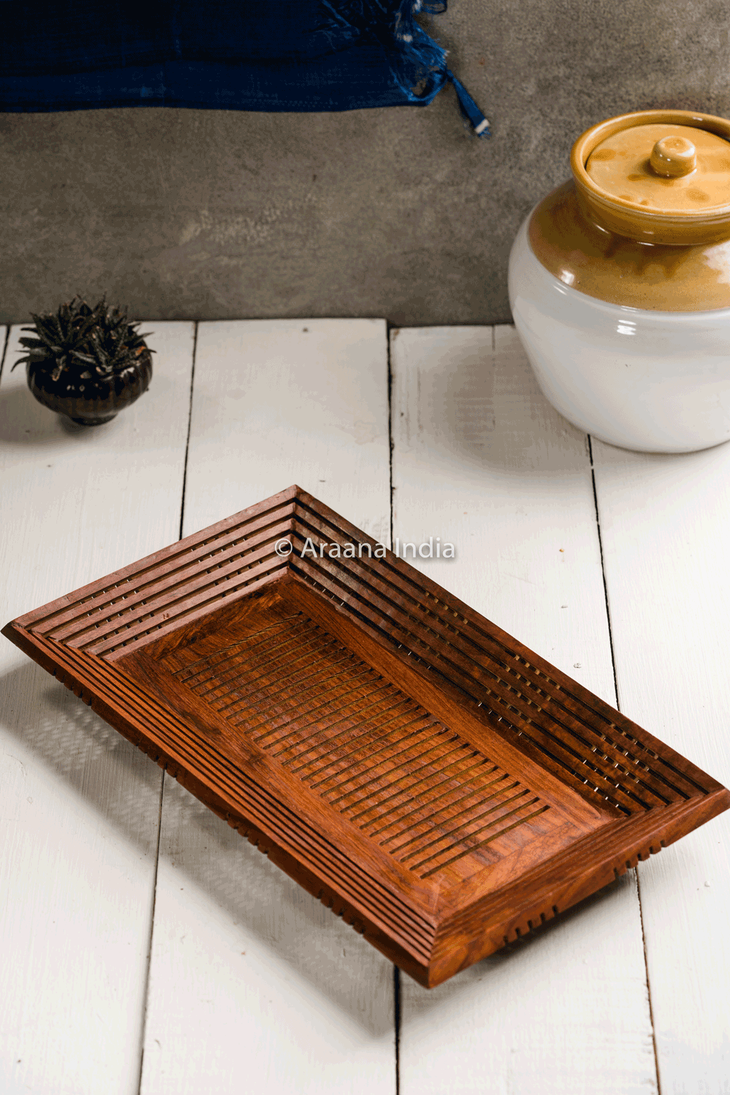 Jaali - Wooden mesh style serving tray, a product by Araana Homes