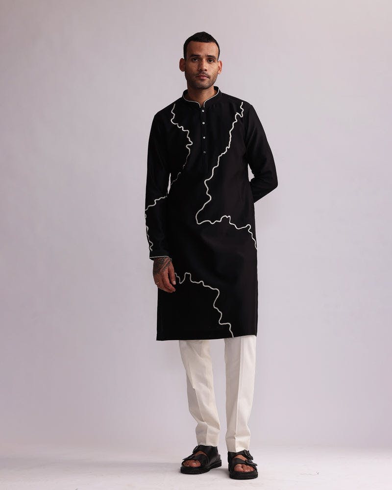 Thumbnail preview #4 for CONTOUR LINE EMBROIDERED KURTA SET