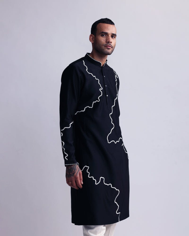 Thumbnail preview #2 for CONTOUR LINE EMBROIDERED KURTA SET
