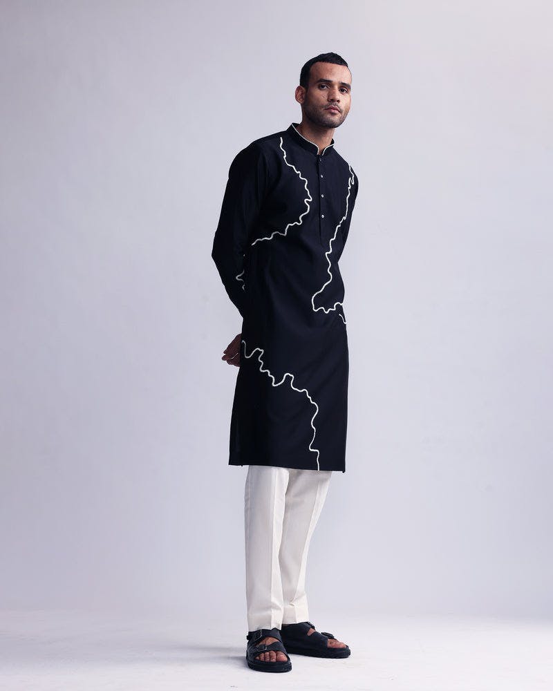 Thumbnail preview #3 for CONTOUR LINE EMBROIDERED KURTA SET