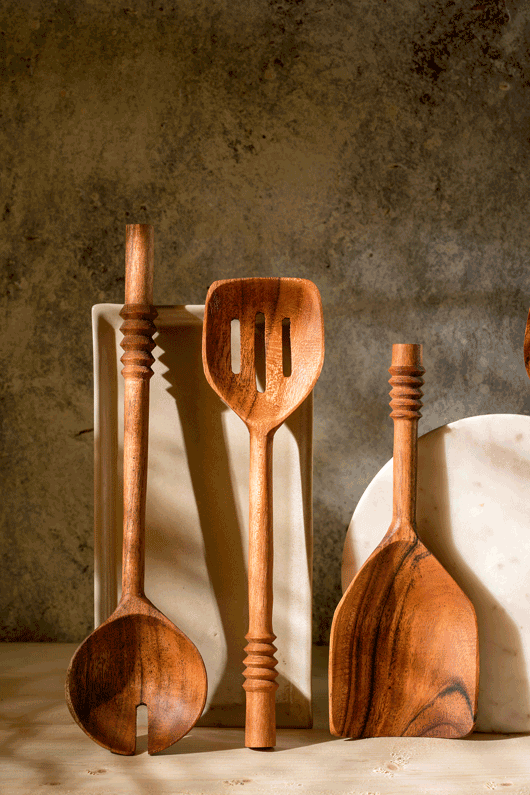 Garoh - Set of 5 ladles & spatulas, a product by Araana Homes