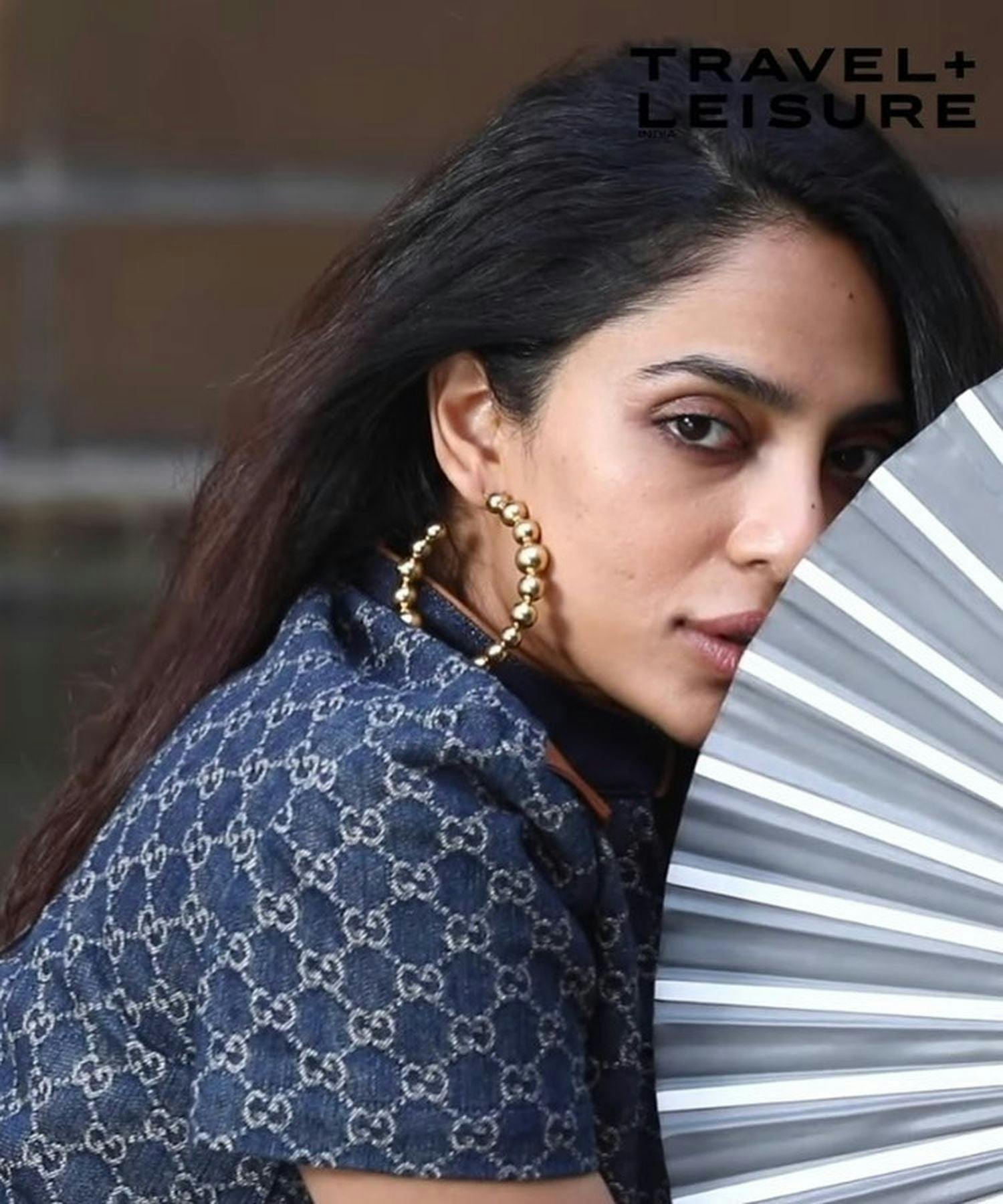 Sobhita Dhulipali seen in MNSH Large Audrey Classic Hoops, a product by MNSH