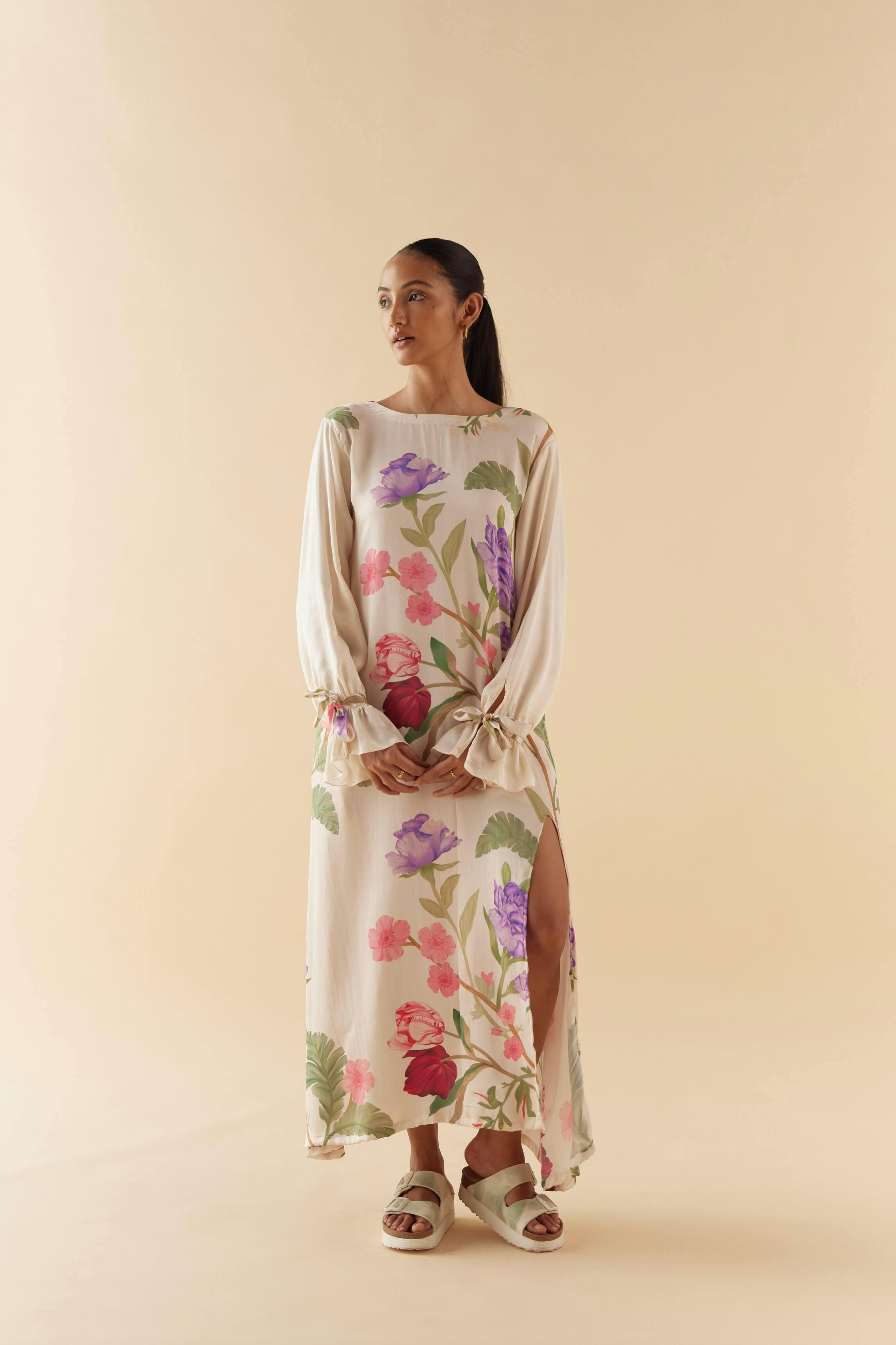 Floral Dream Lounge Dress, a product by Sleeplove