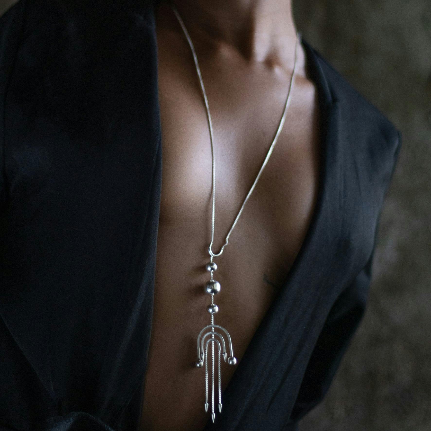 Thumbnail preview #1 for Deco Silver Flapper Lariat
