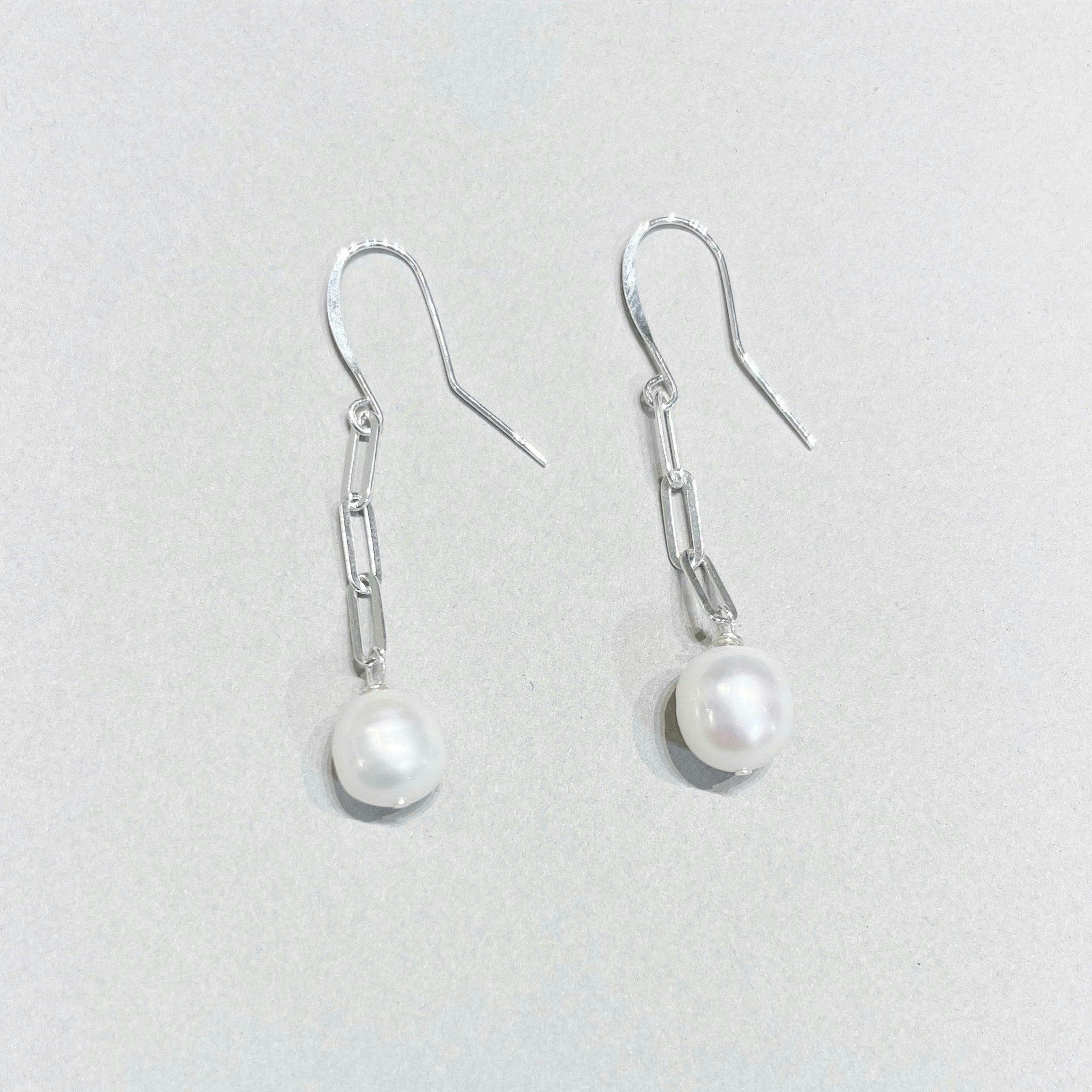 Iris Short Earrings, a product by Jenny Greco Jewellery