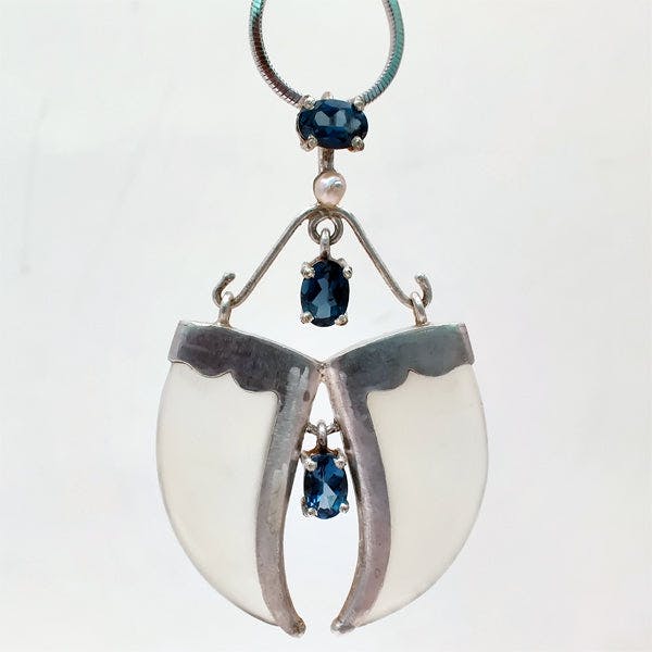Thumbnail preview #2 for AVANI Faux Tiger Claw Blue Imperial Pendant (without chain)