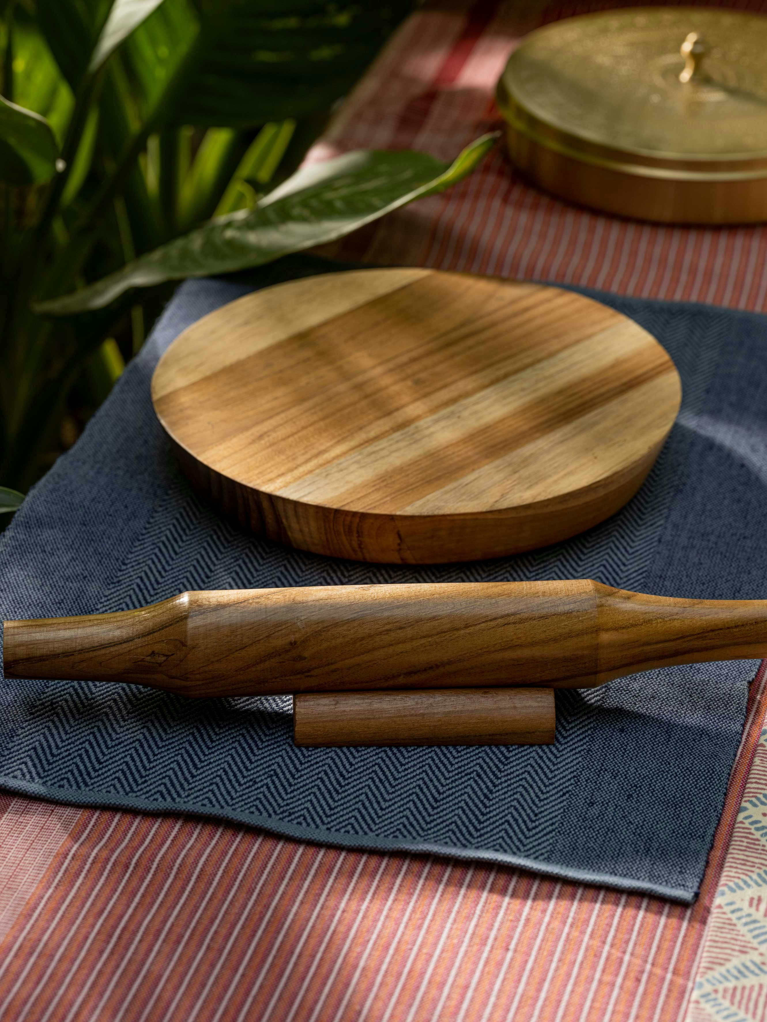 Varya - Wooden chakla belan with holder, a product by Araana Homes