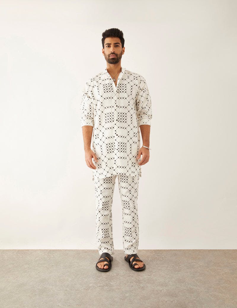 TISBA - BALANCE TWIN - KURTA - WHITE, a product by Son of a Noble