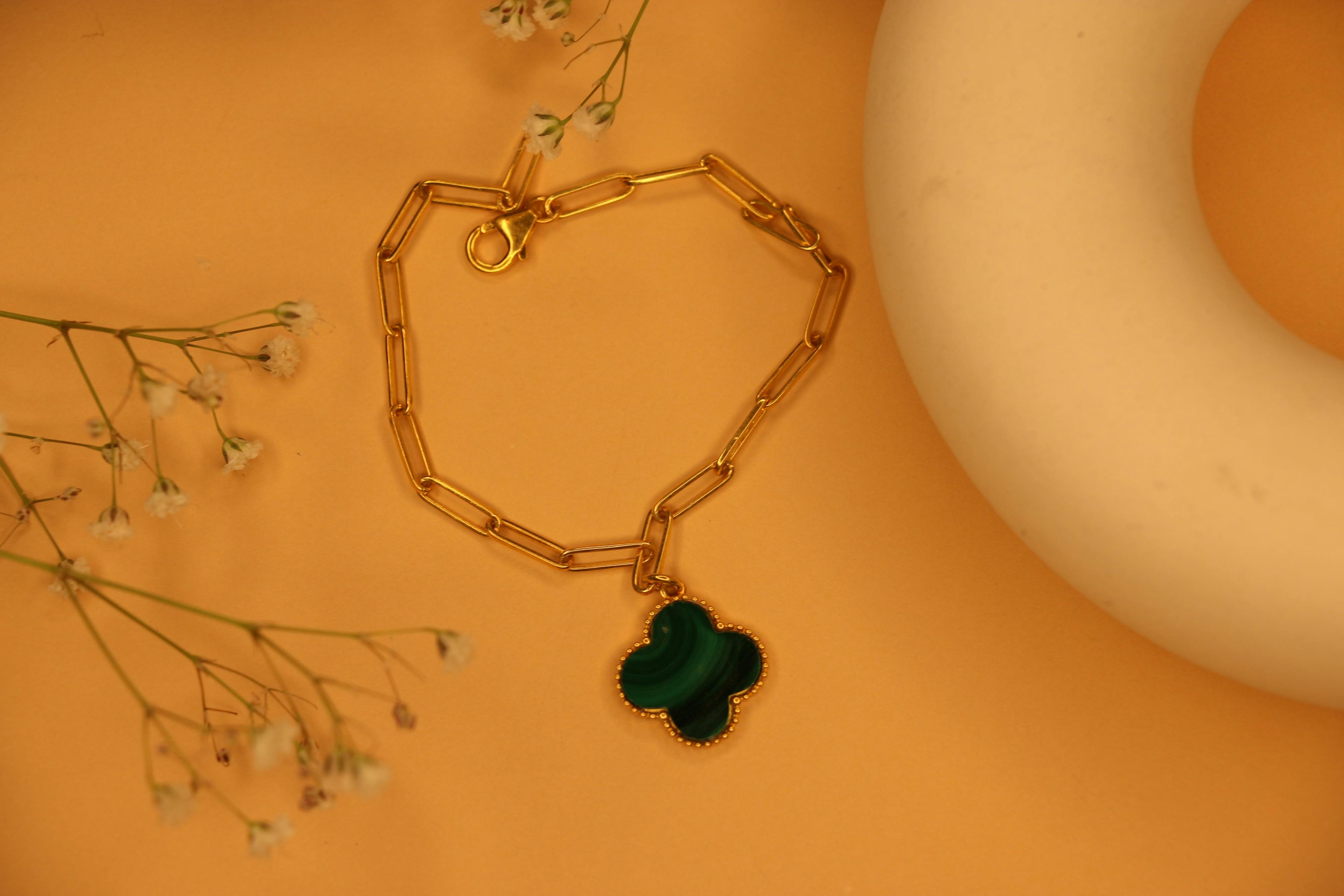 Thumbnail preview #1 for Malachite clover clip bracelet