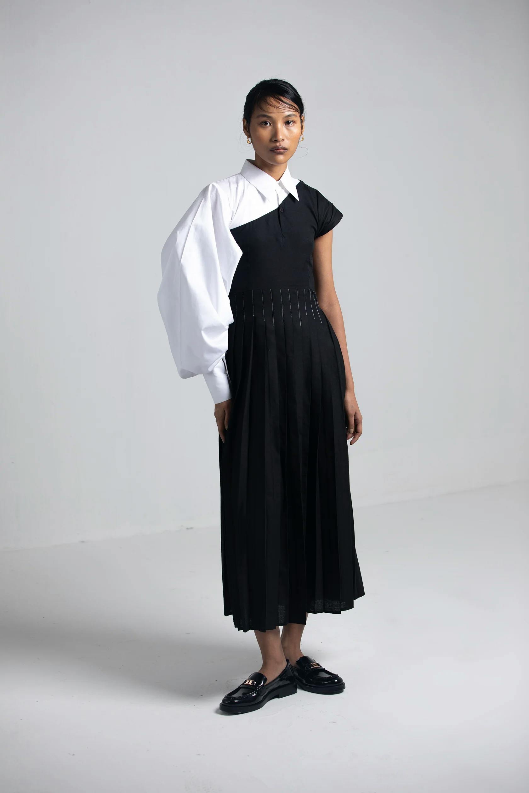 Asymmetric dress, a product by Corpora Studio