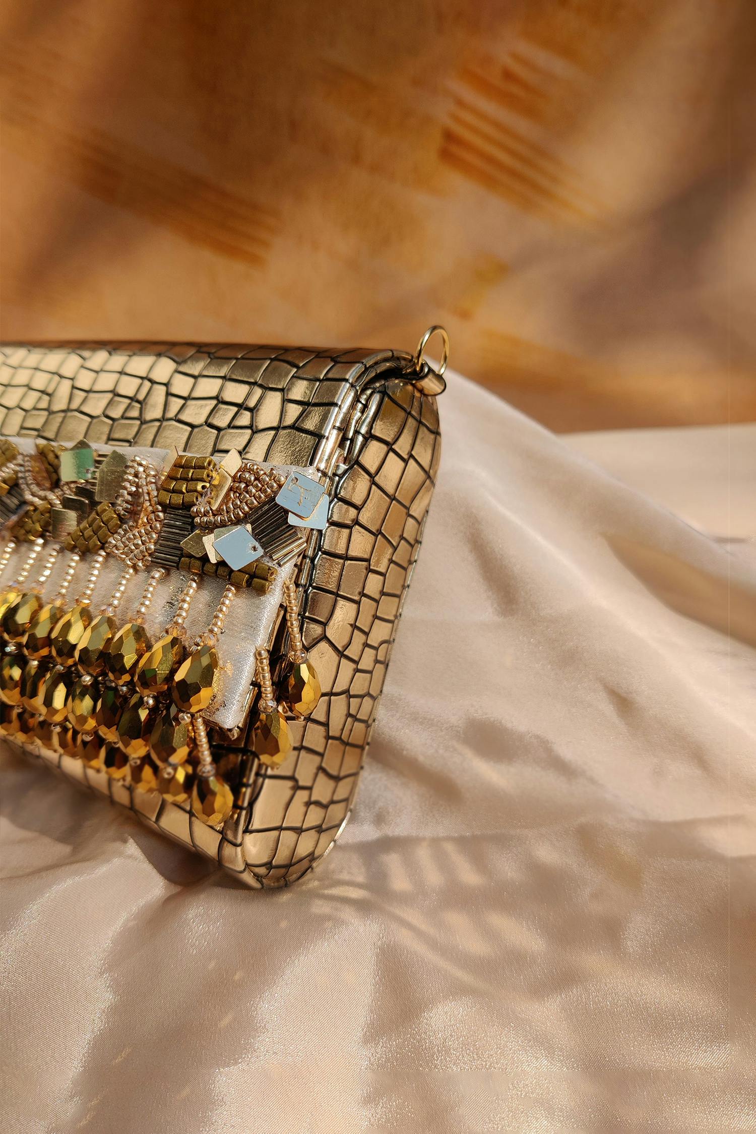 Thumbnail preview #1 for NOORIE Gold Clutch
