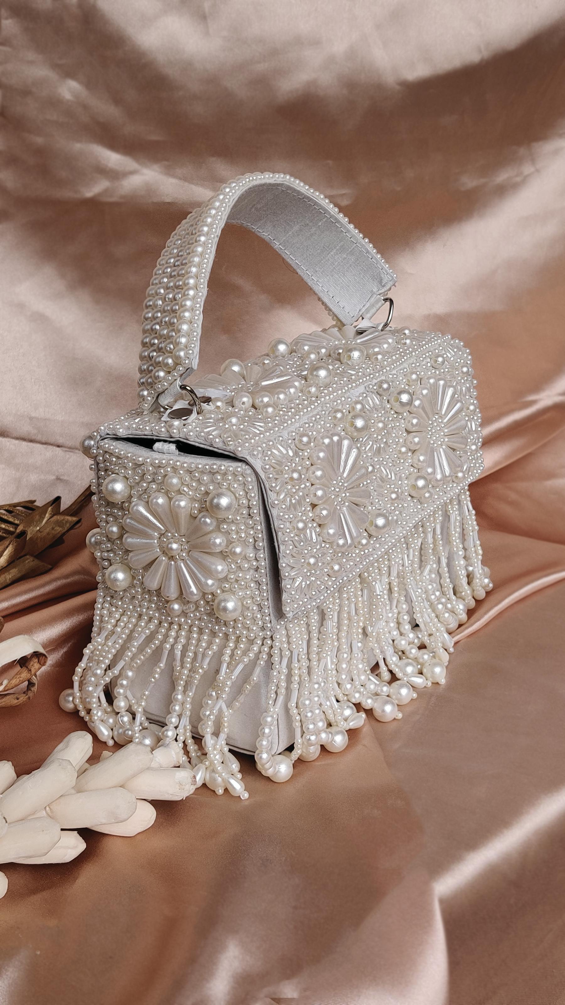The EMMA Pearl Bag, a product by Clutcheeet