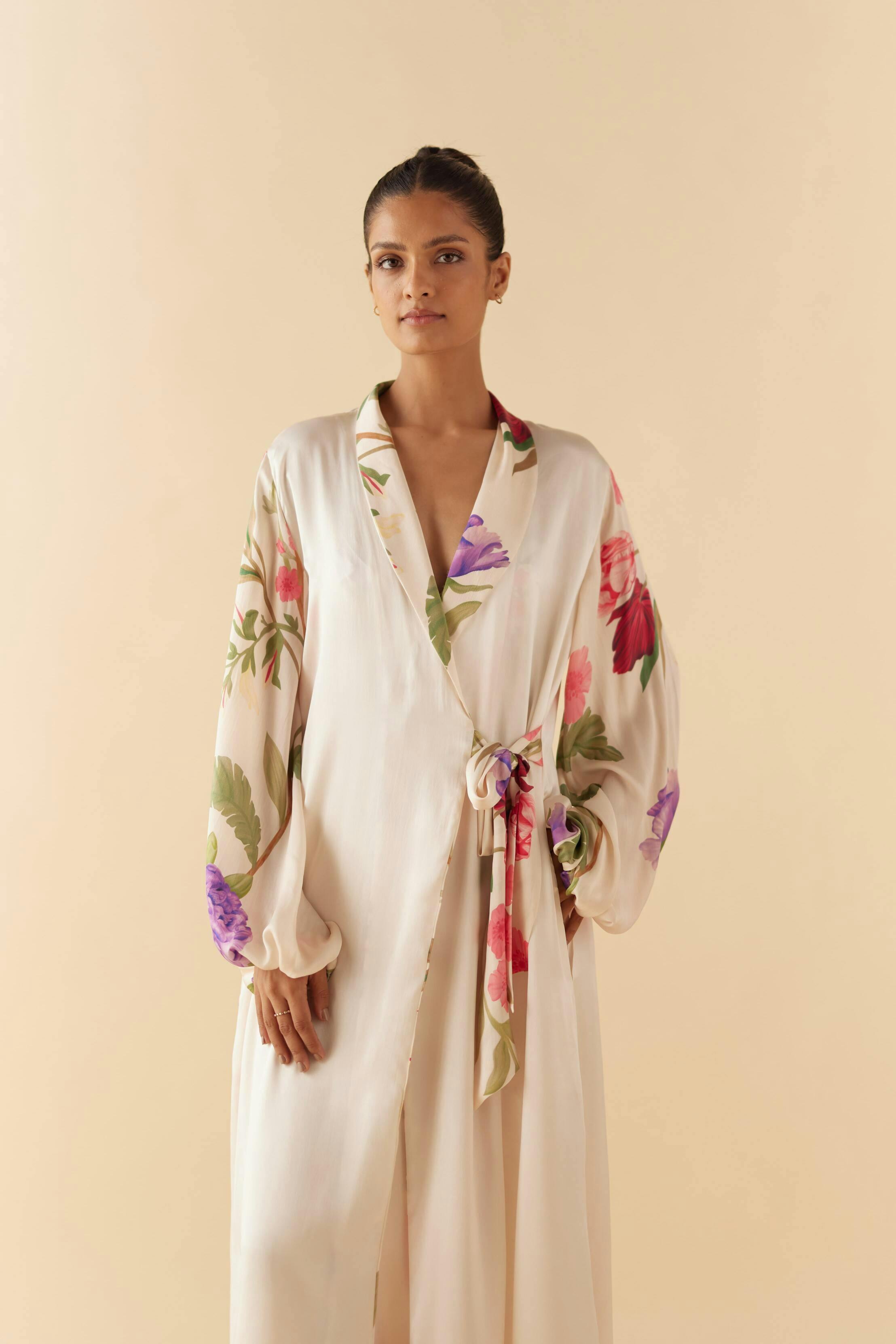 Ivory Floral Dream Silk Robe, a product by Sleeplove