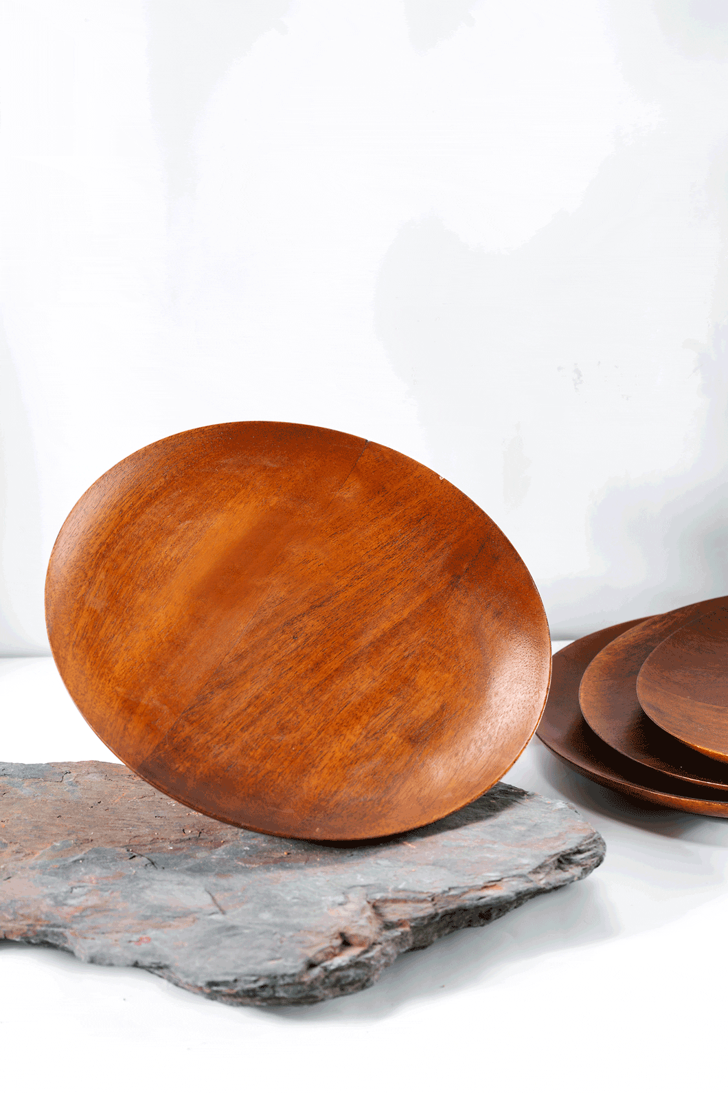 Additional image of Chakr - Set of 4 wooden plates, a product by Araana Homes