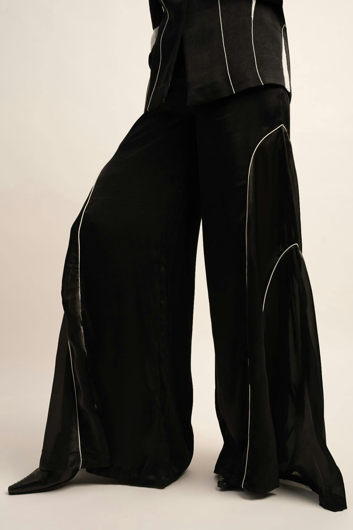 Thumbnail preview #4 for The Elysian Trousers