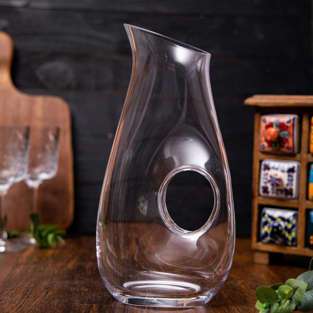 Halo Decanter 1250 ml - Pack of 1, a product by The Table Company