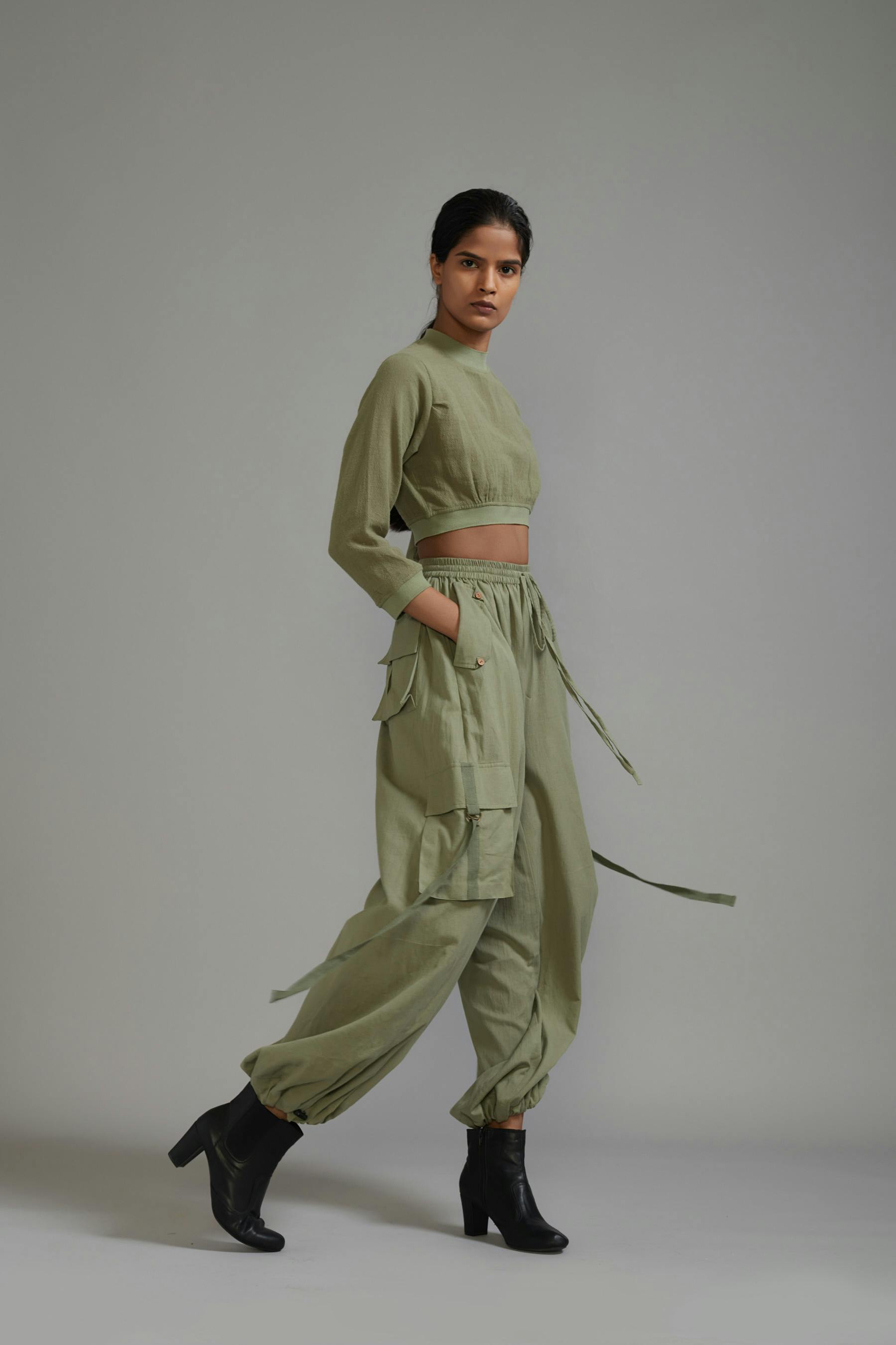 Thumbnail preview #3 for Green Crop Top and Cargo Set 