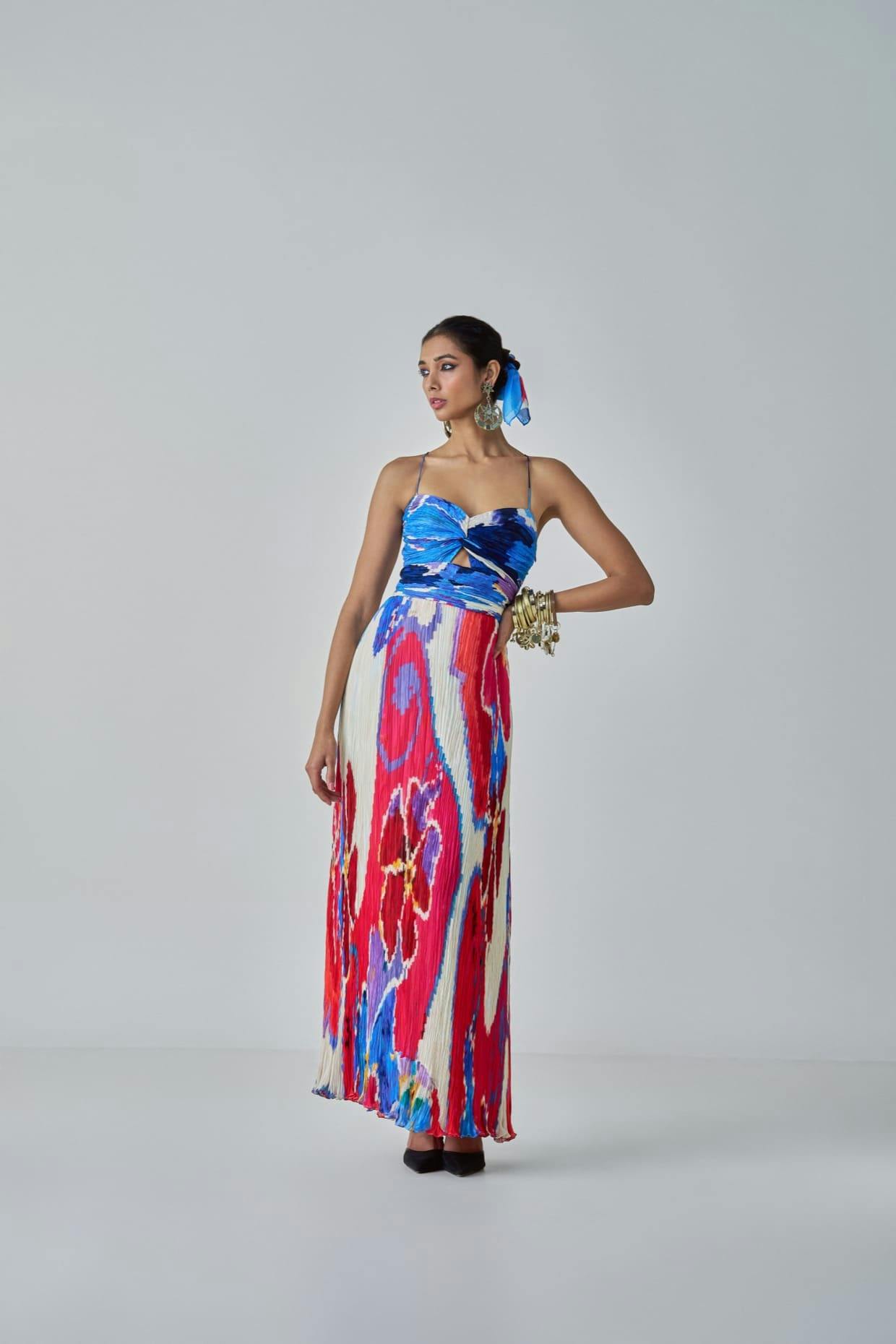 LAYLA DRESS, a product by Saaksha & Kinni 